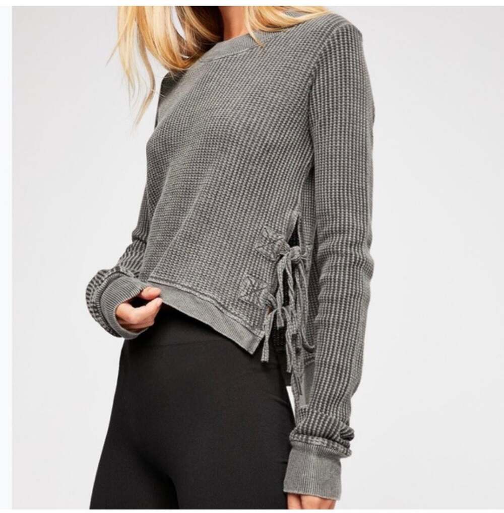 Free People - Picture 2 of 6